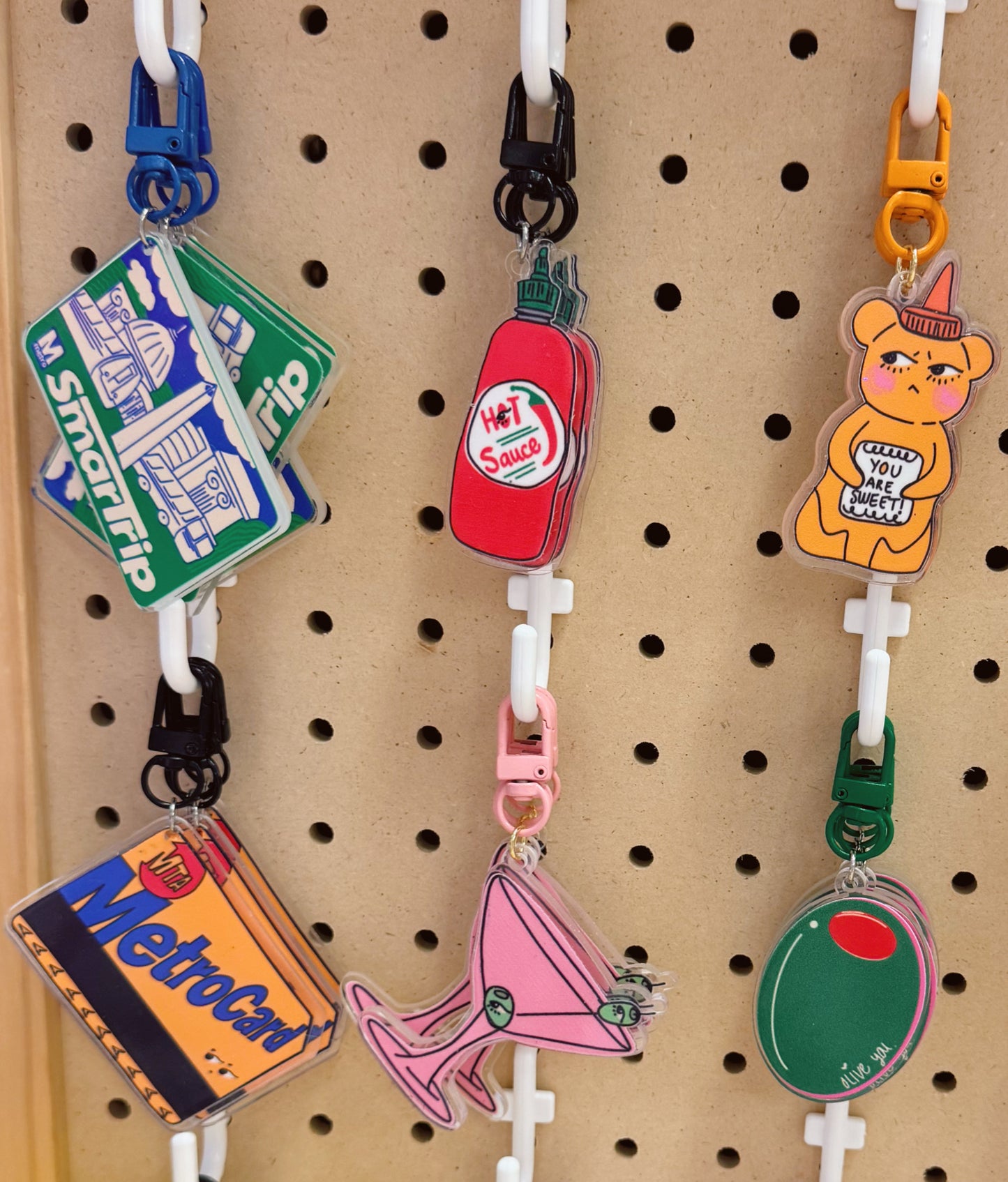 Metro card / Tomato / olive Keychains