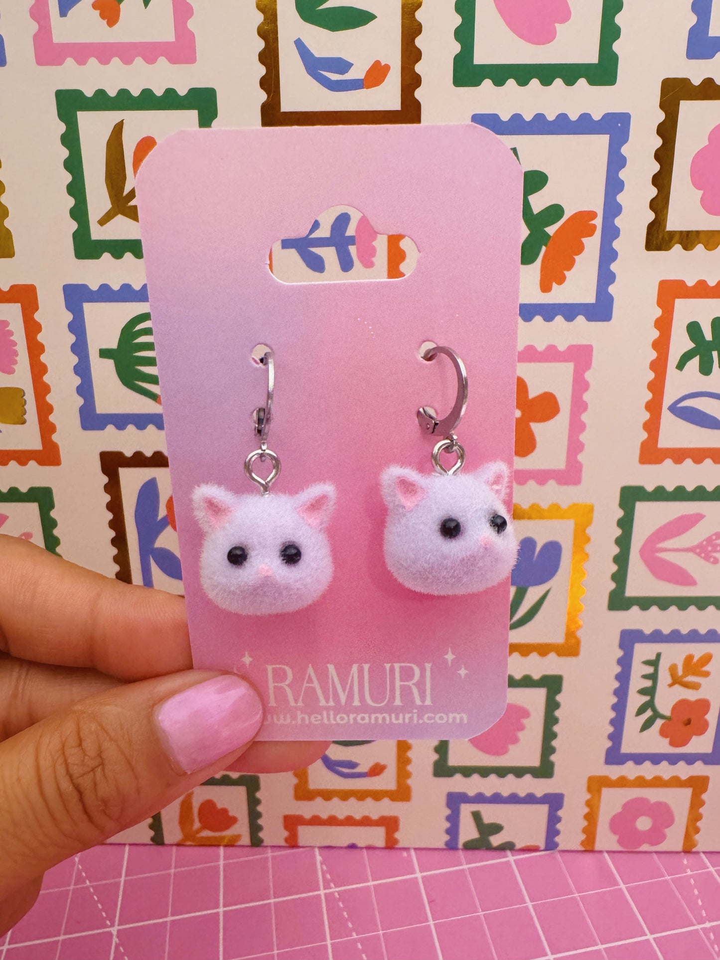 Velvet kitty earrings