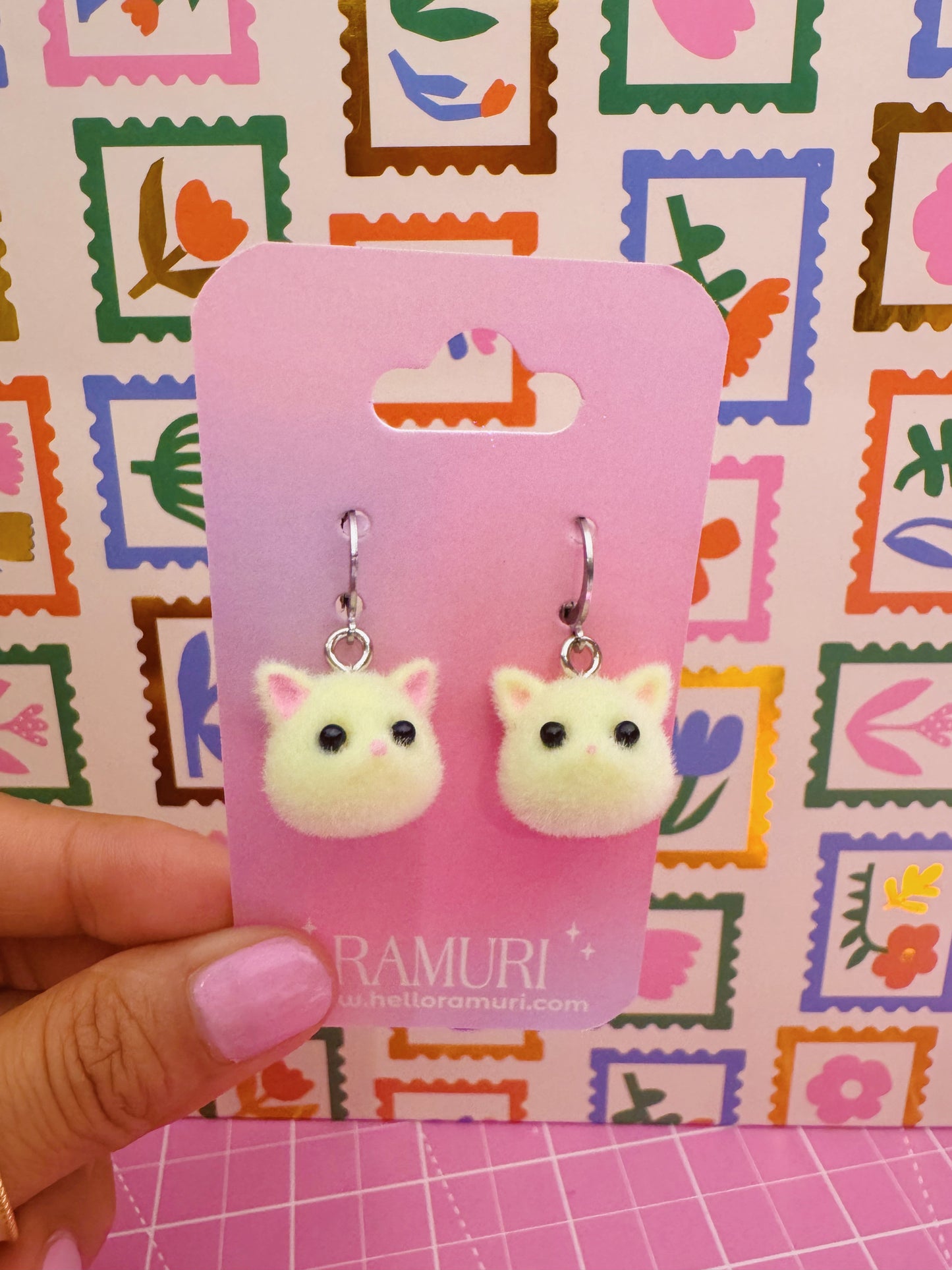 Velvet kitty earrings